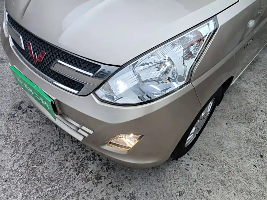 Wuling Motors Wuling Rongguang V 2019 2018 1.5L Standard
