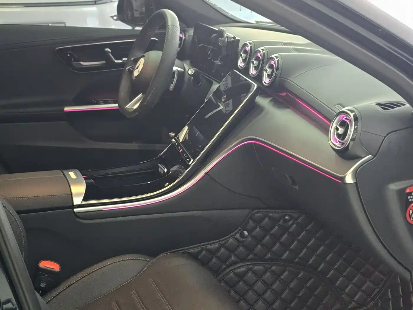 Mercedes-Benz C-Class 2023 C 260 L Sport фото 5