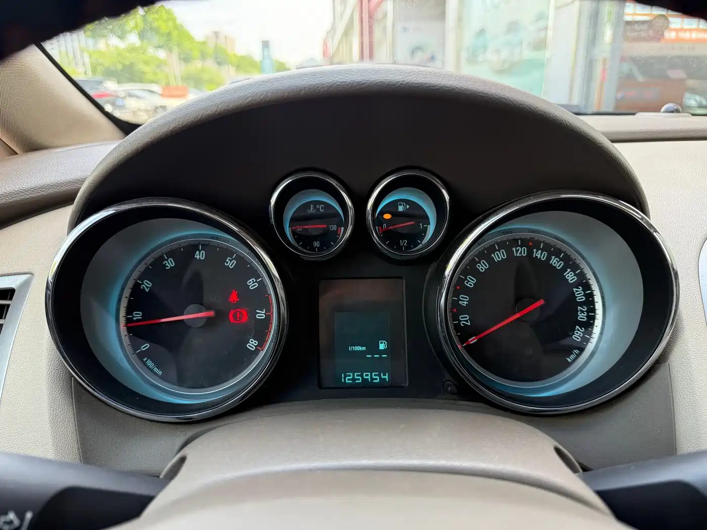 Buick Excelle 2013 Model GT 1.6L Manual Progressive фото 7