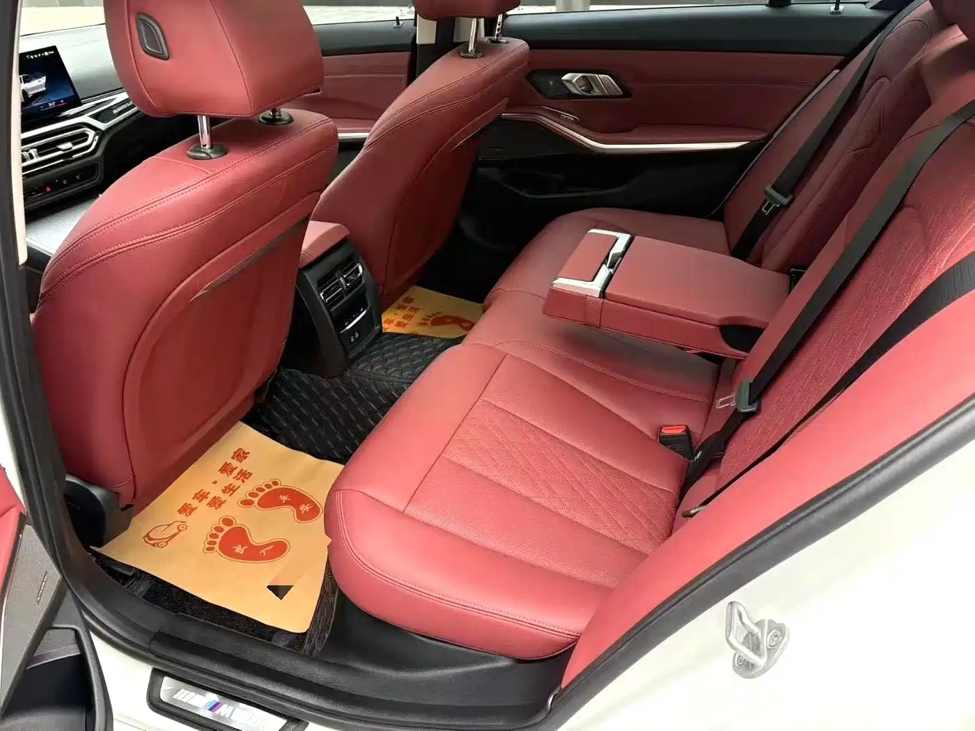 BMW 3 Series 2024 325Li M Sport Shadowline Package фото 5