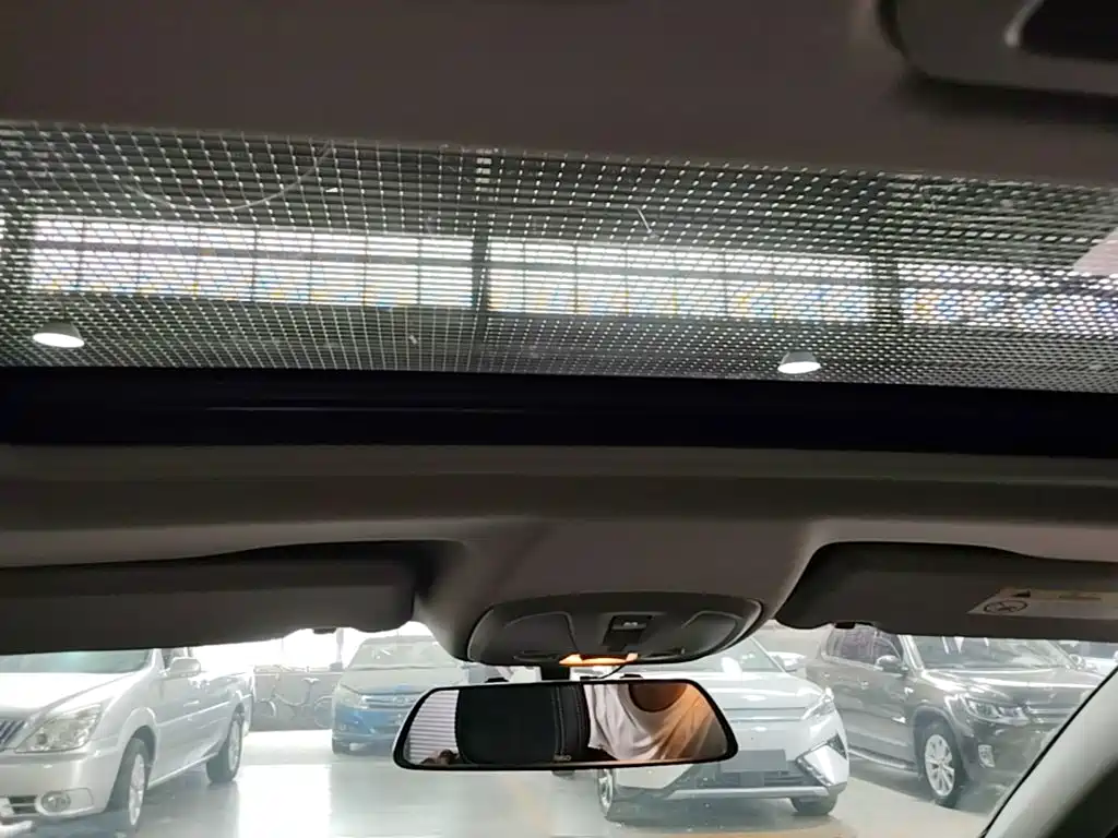 Peugeot 308 2019 2019 1.6L Automatic Luxury Version China V