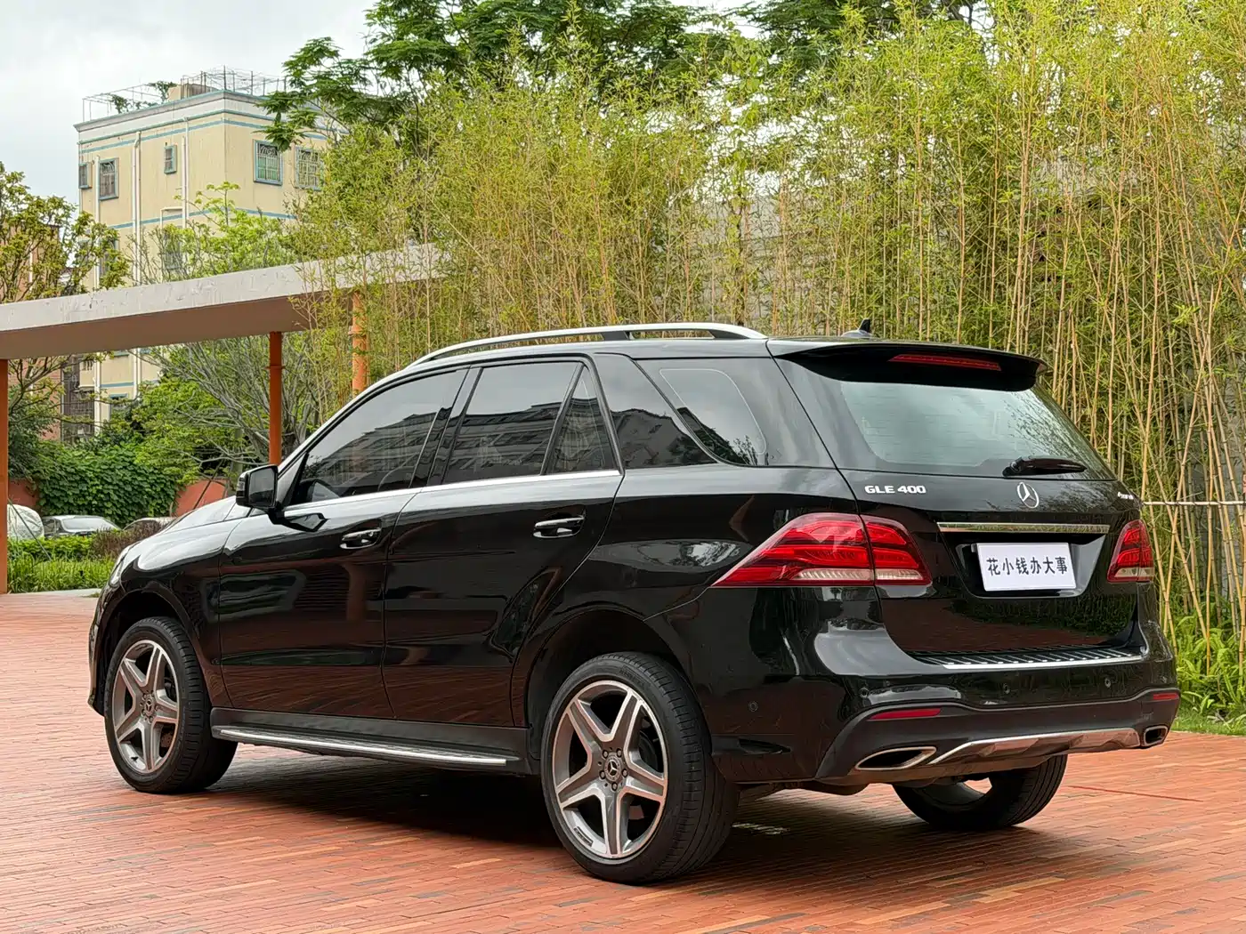 Mercedes-Benz GLE 2016 GLE 400 4MATIC фото 4
