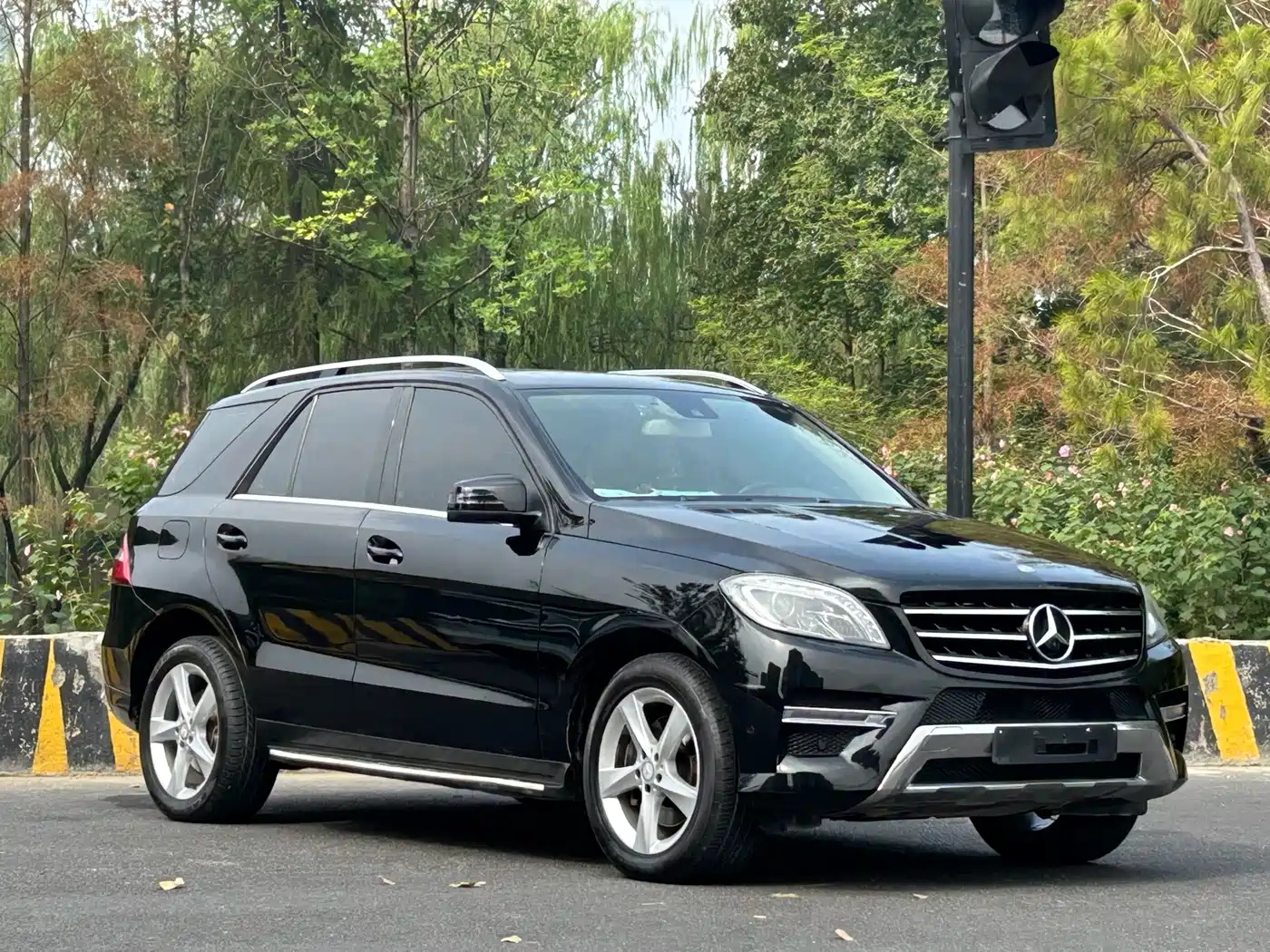 Mercedes-Benz M-Class 2015 ML 320 4MATIC фото 3