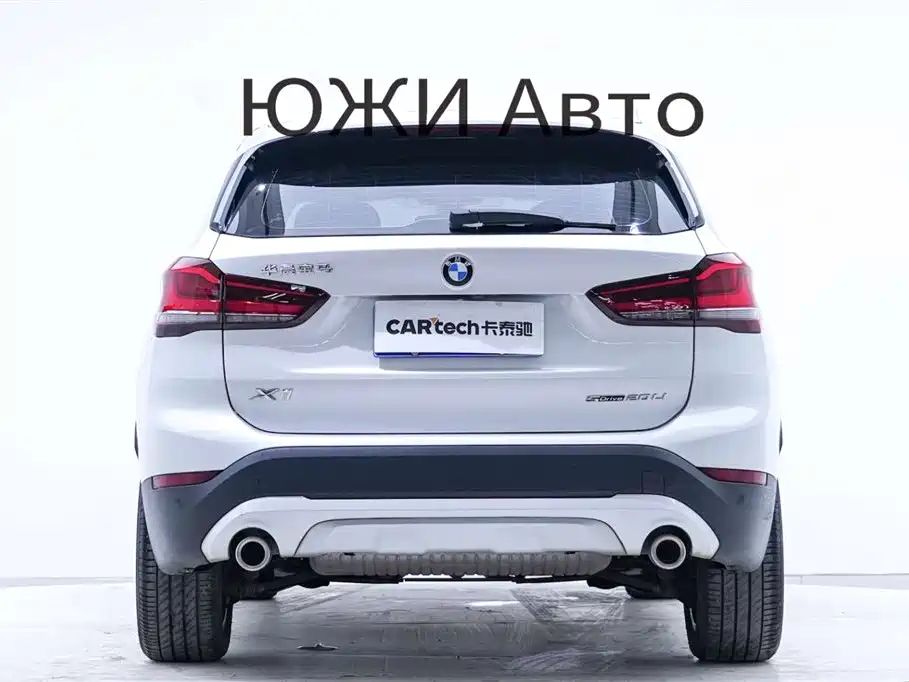 BMW X1 2022 sDrive20Li Fashion фото 2