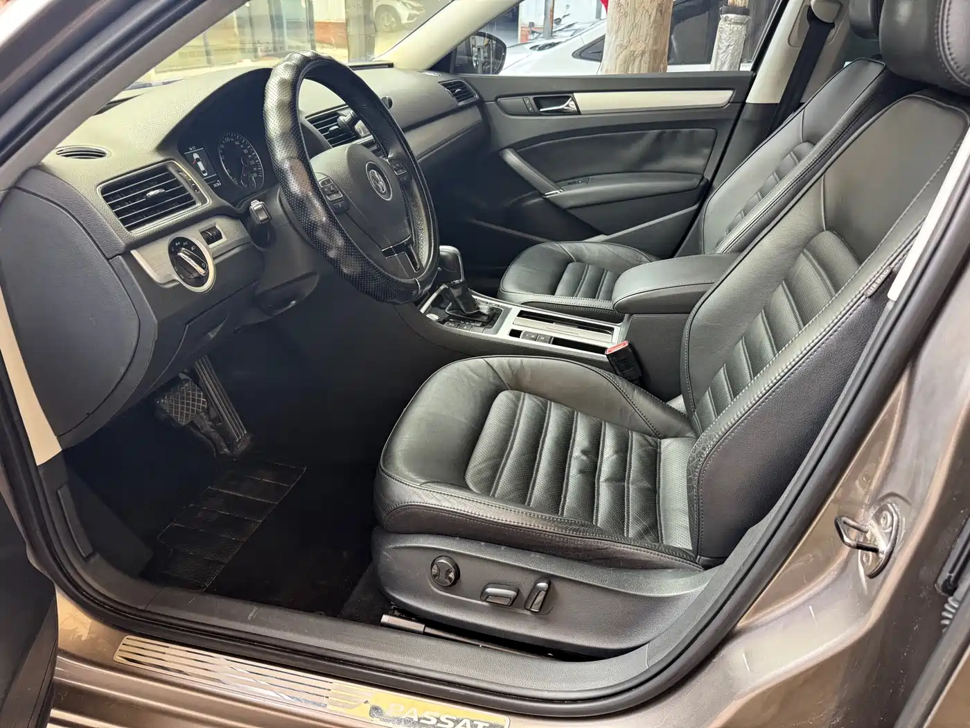 Volkswagen Passat 2013 2013 1.8TSI DSG Yuzun