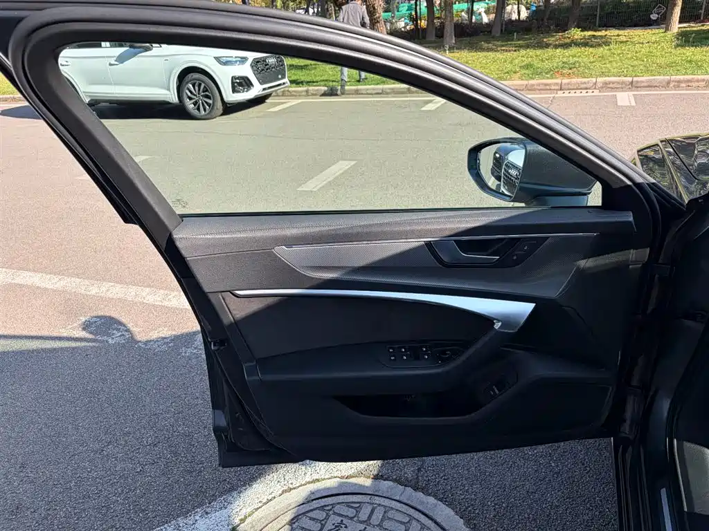 Audi A6L 2019 45 TFSI quattro Premium Dynamic фото 8