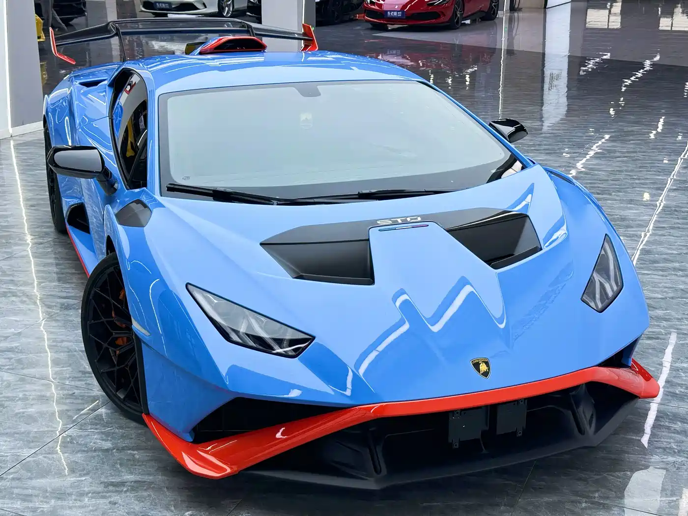 LAMBORGHINI HURACÁN