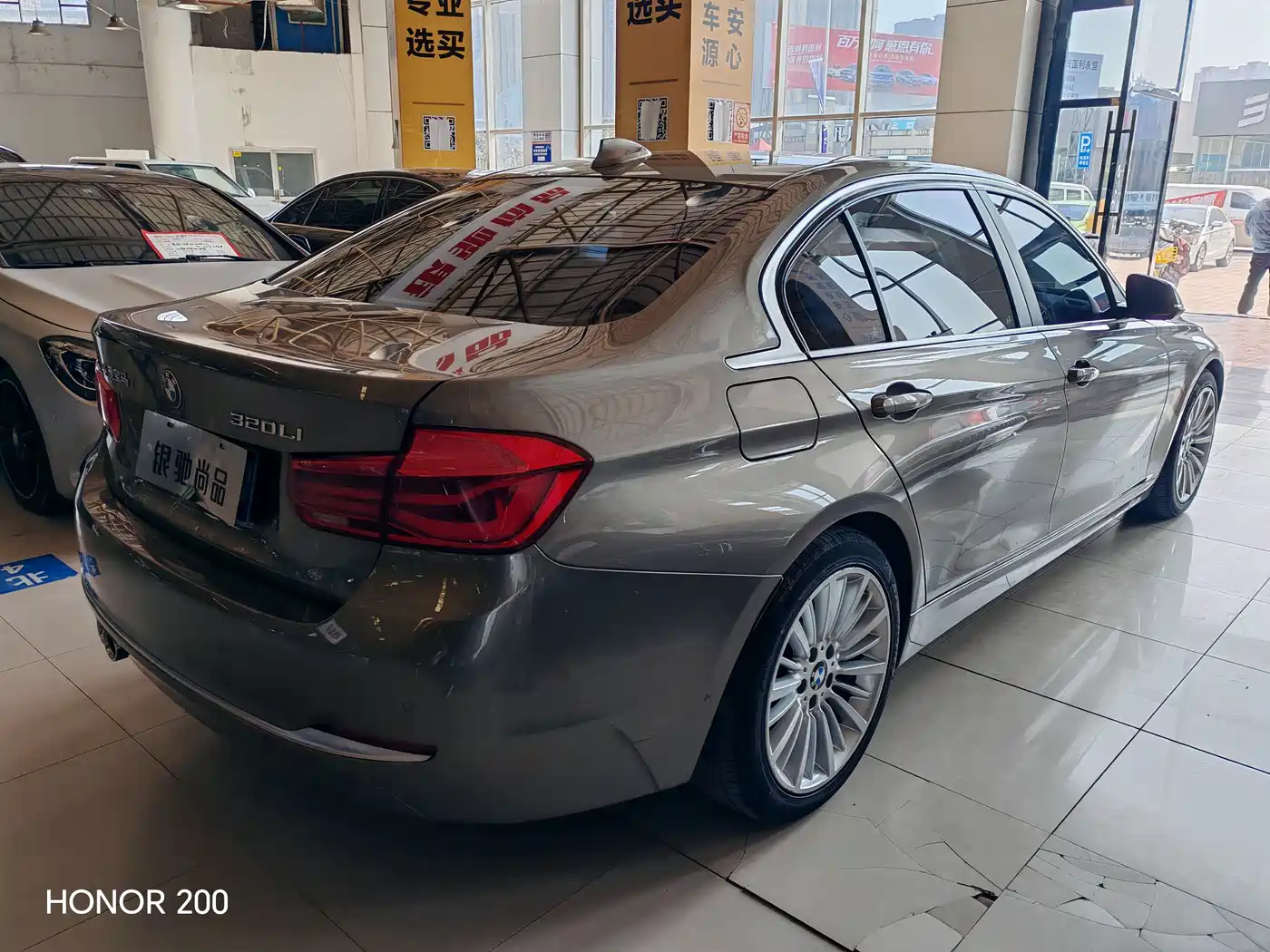 BMW 3 Series 2018 320Li Fashion Style фото 16
