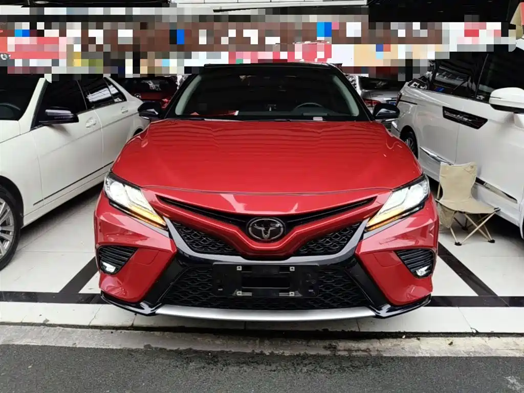 Toyota Camry 2018 2.0S Sport Edition фото 3