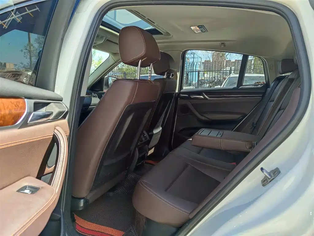 BMW X4 2014 xDrive20i X Design Package фото 10