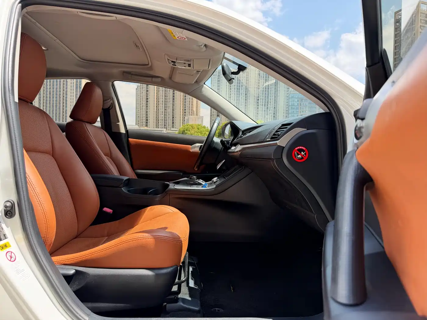 Lexus CT 2012 Model CT200h Elite Edition фото 12