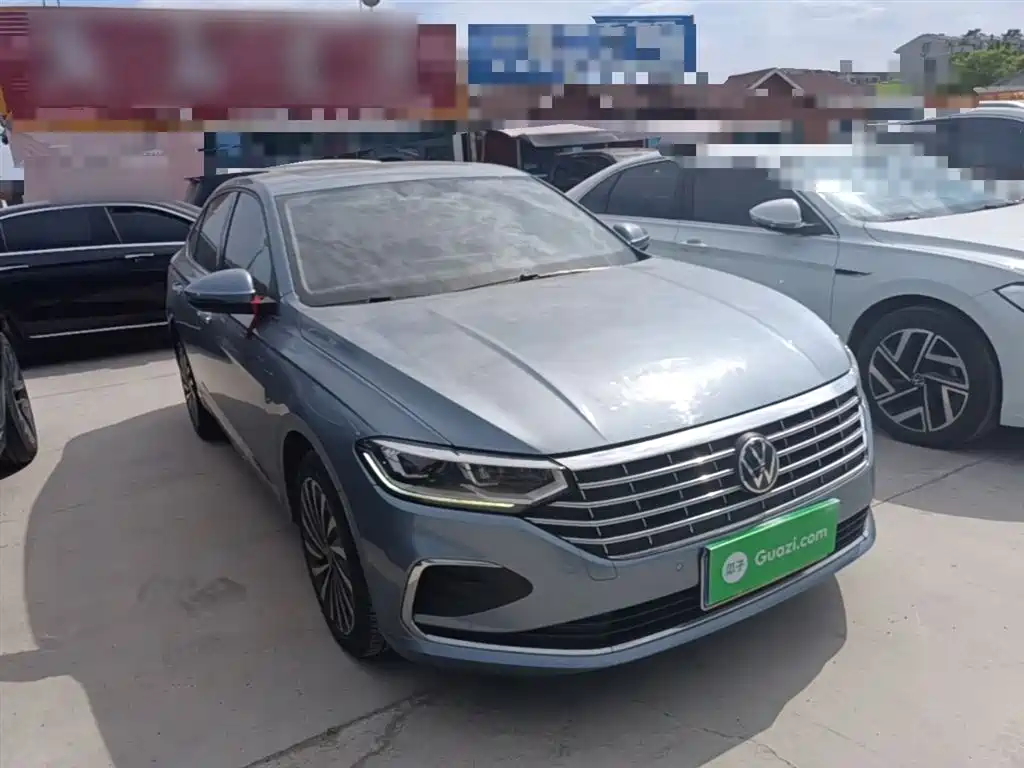 Volkswagen Lavida 2023 Model 280TSI DSG Eternal Edition фото 4