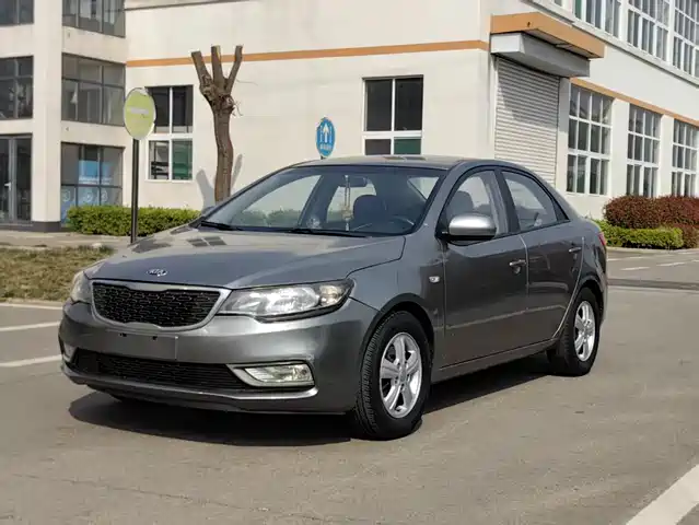 Kia Forte 2014 1.6L AT GL