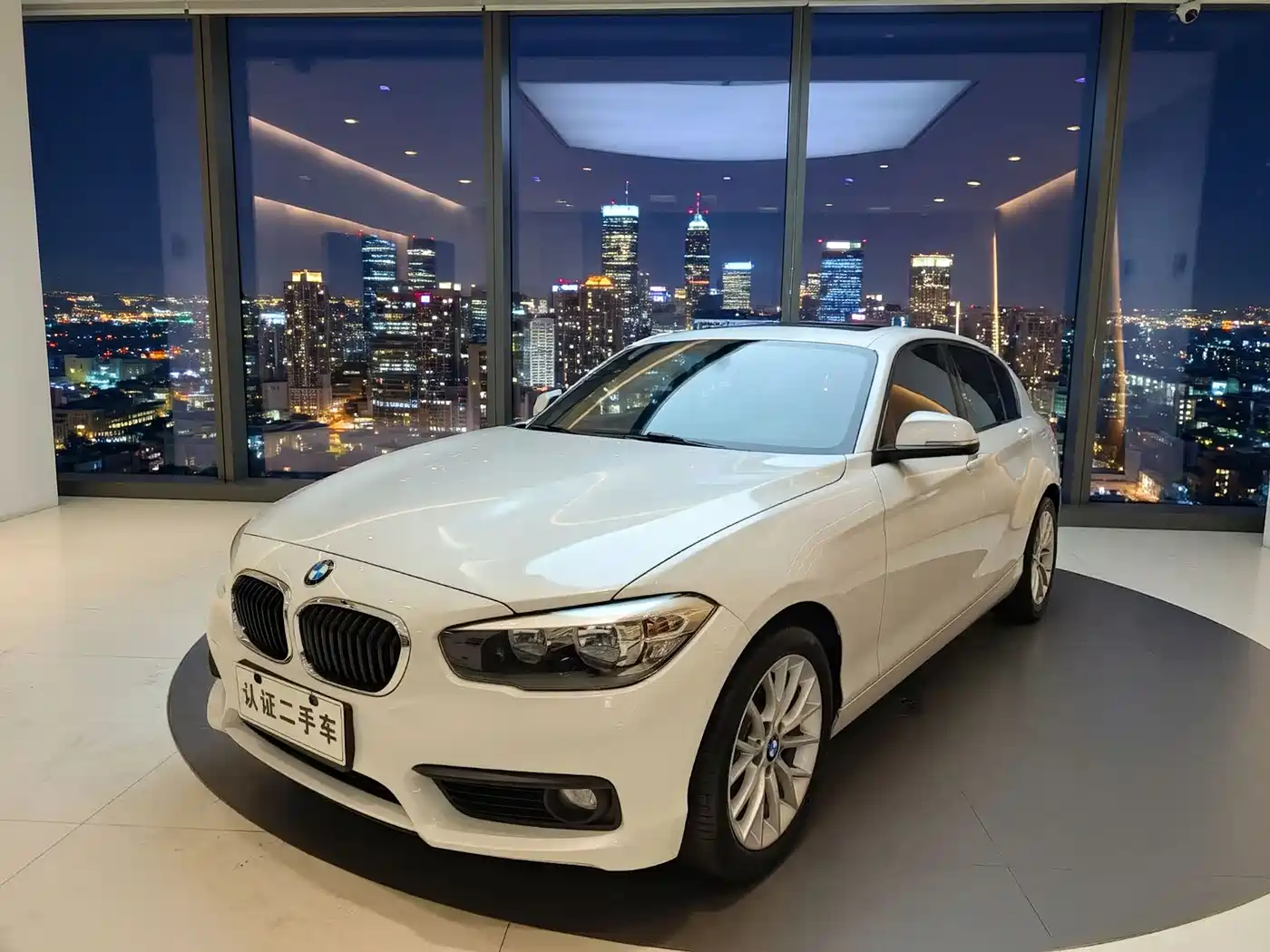 BMW 1 Series (Import) 2016 120i Leading Model