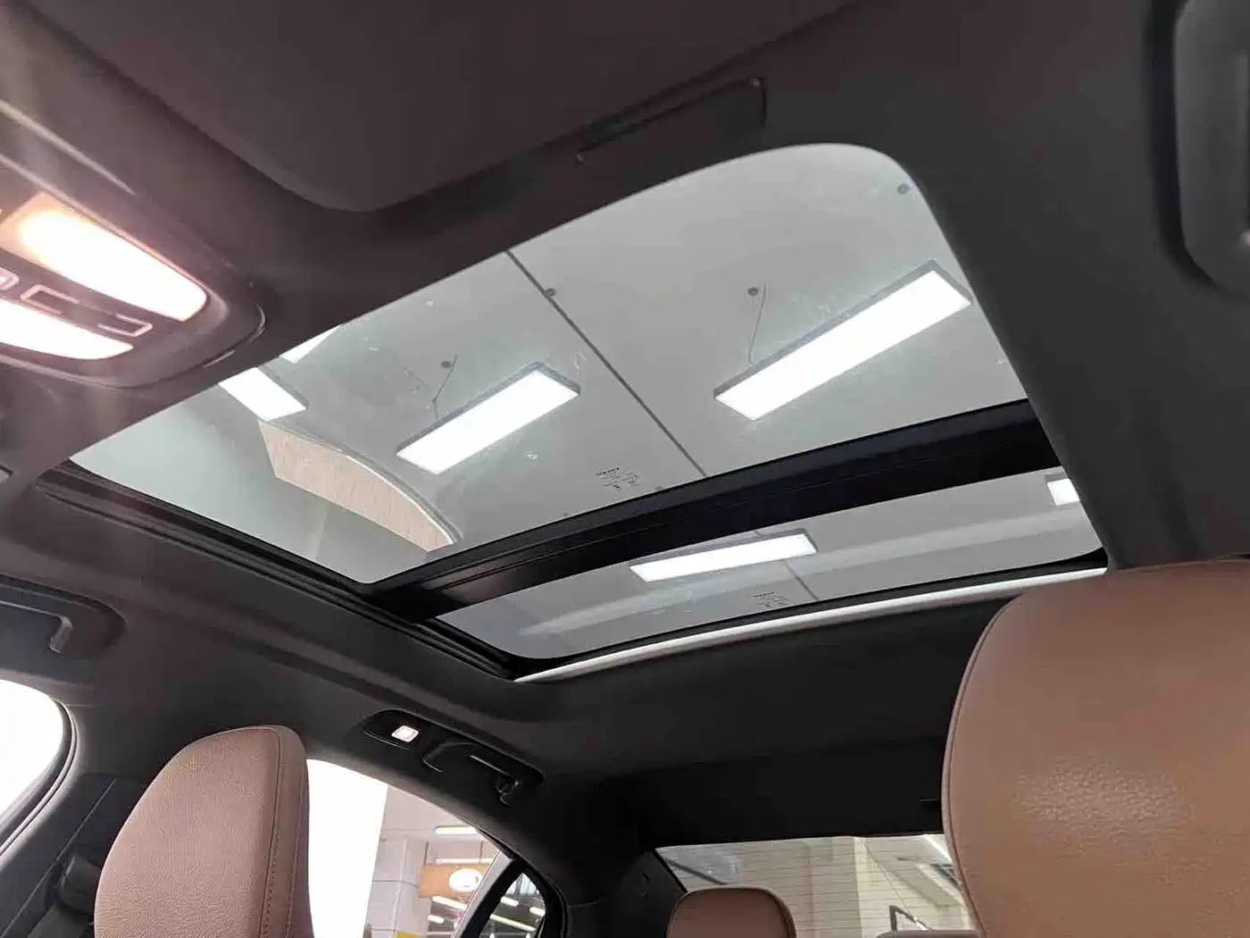 Photo 24 - Volvo S60