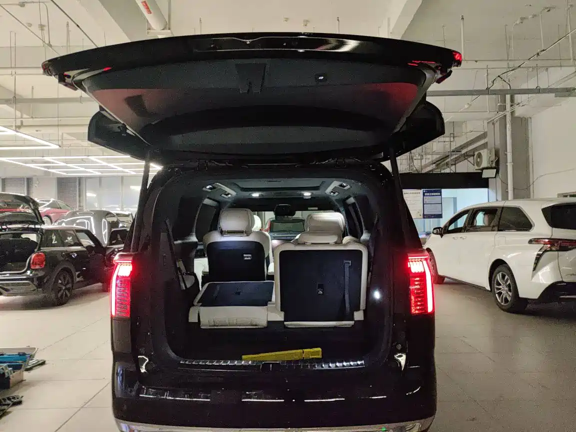 ZEEKR EXTREME KRYPTON 009