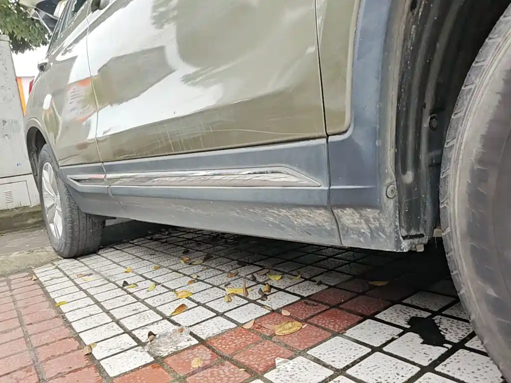Photo 21 - Changan CS75