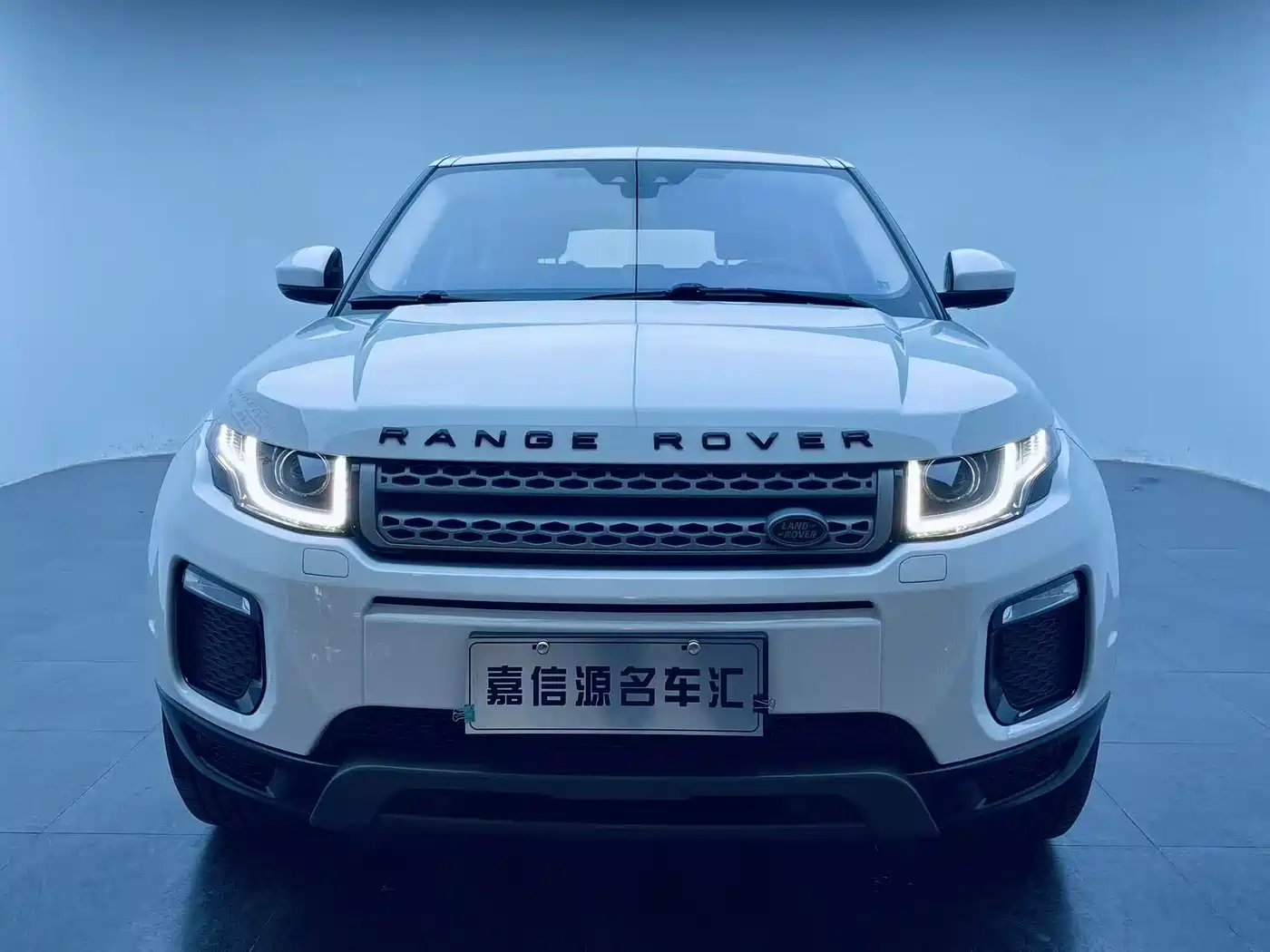 Land Rover Range Rover Evoque 2018 240PS PURE Trend фото 3