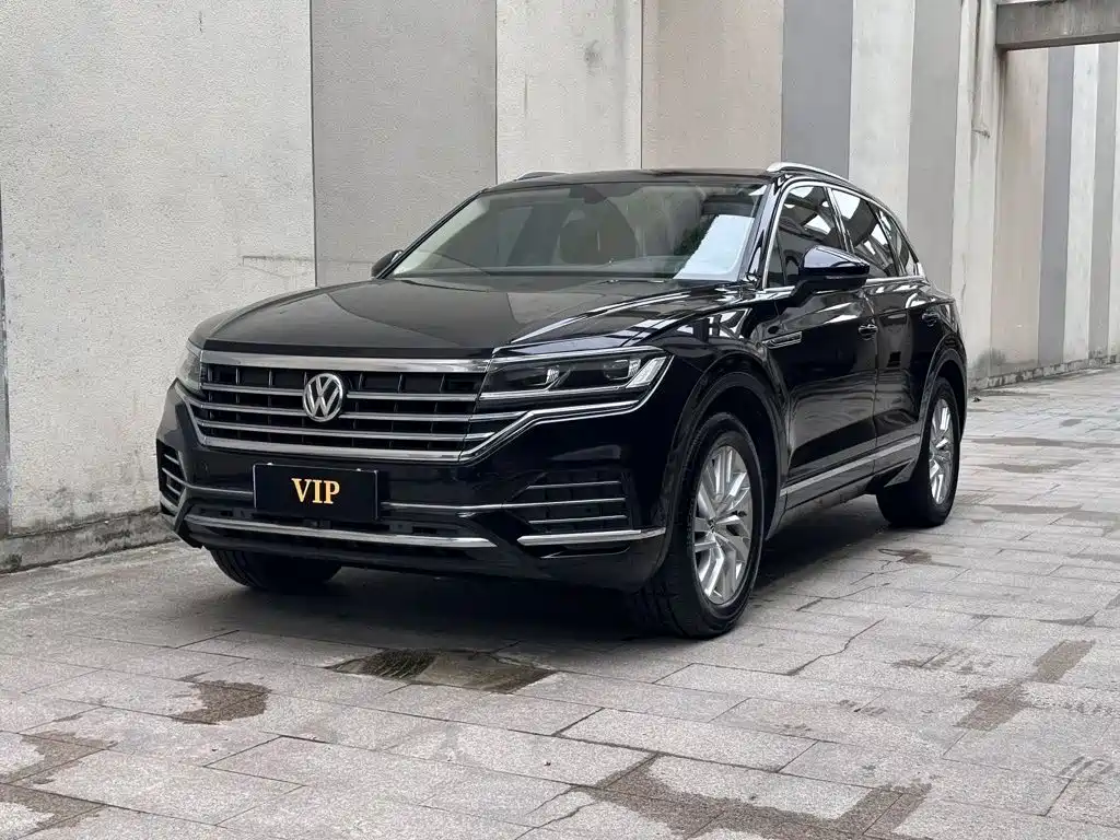 Volkswagen Touareg 2019 2019 2.0TSI Sharp Wing Edition China V
