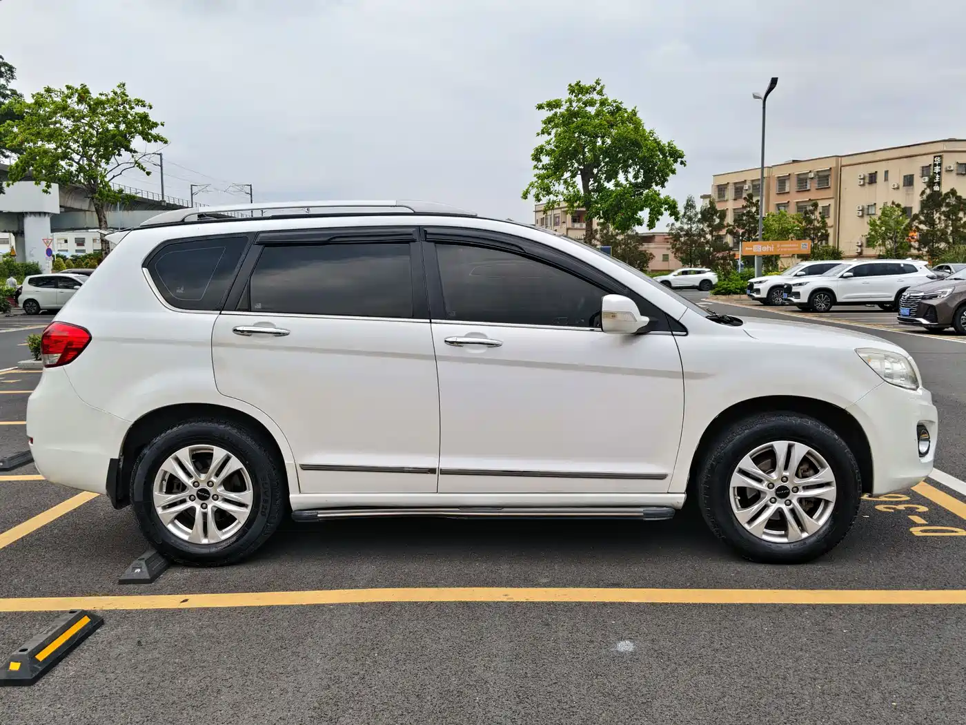Haval H6 2013 Upgrade 2.4L Automatic 2WD Elite фото 4