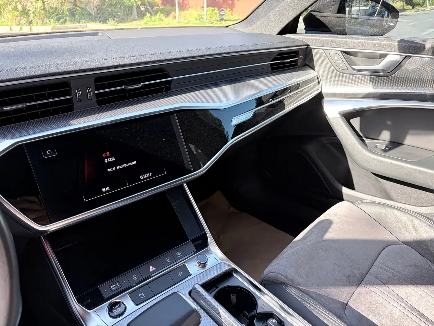 Audi A6L 2021 45 TFSI Exclusive Sport фото 8