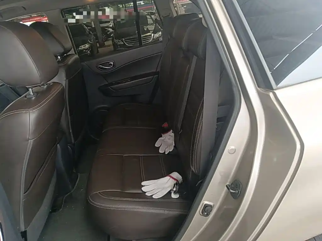 Renault Koleos (Import) 2015 2014 Facelift 2.5L 2WD Comfort Edition