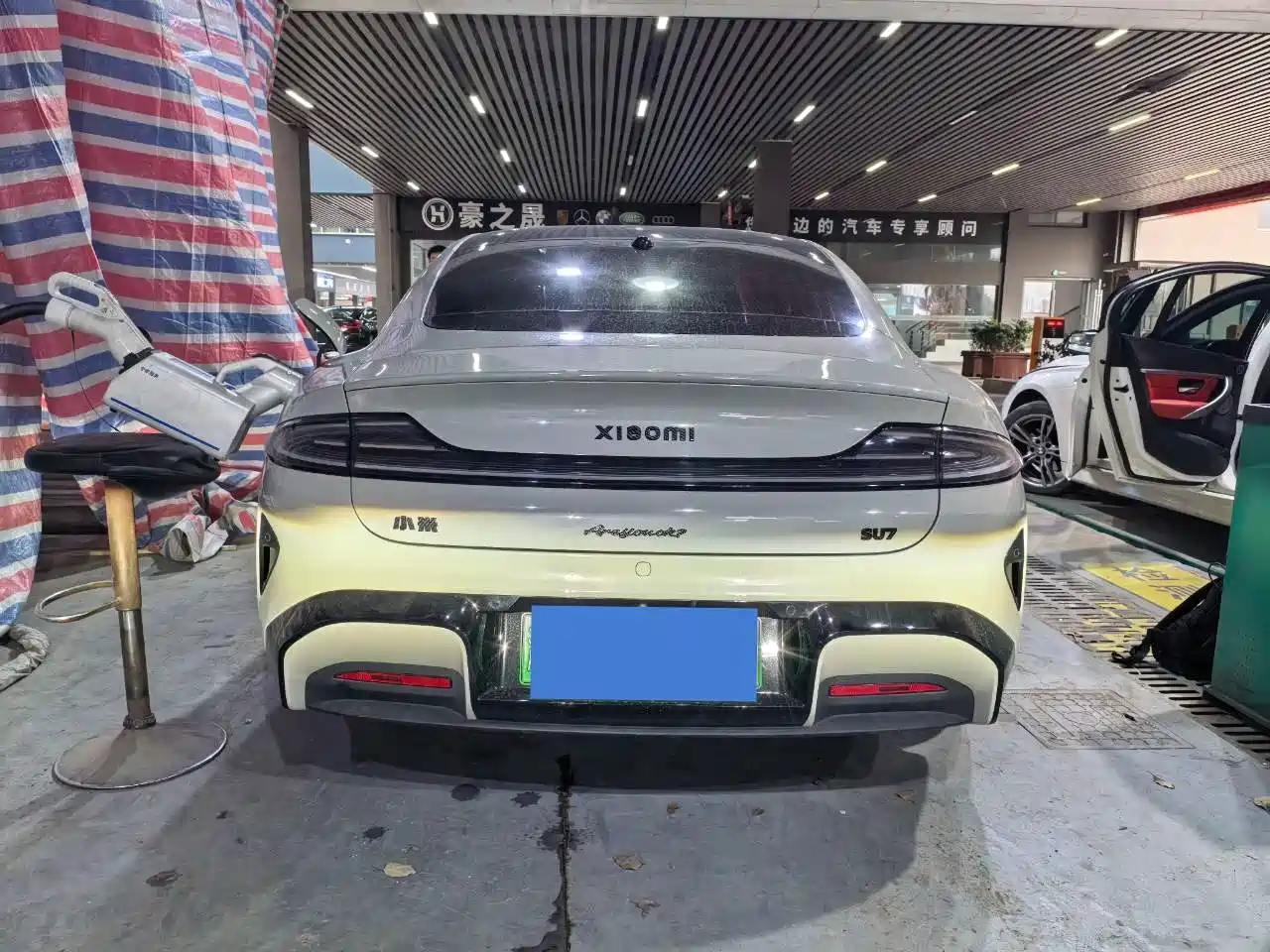 XIAOMI CAR XIAOMI SU7