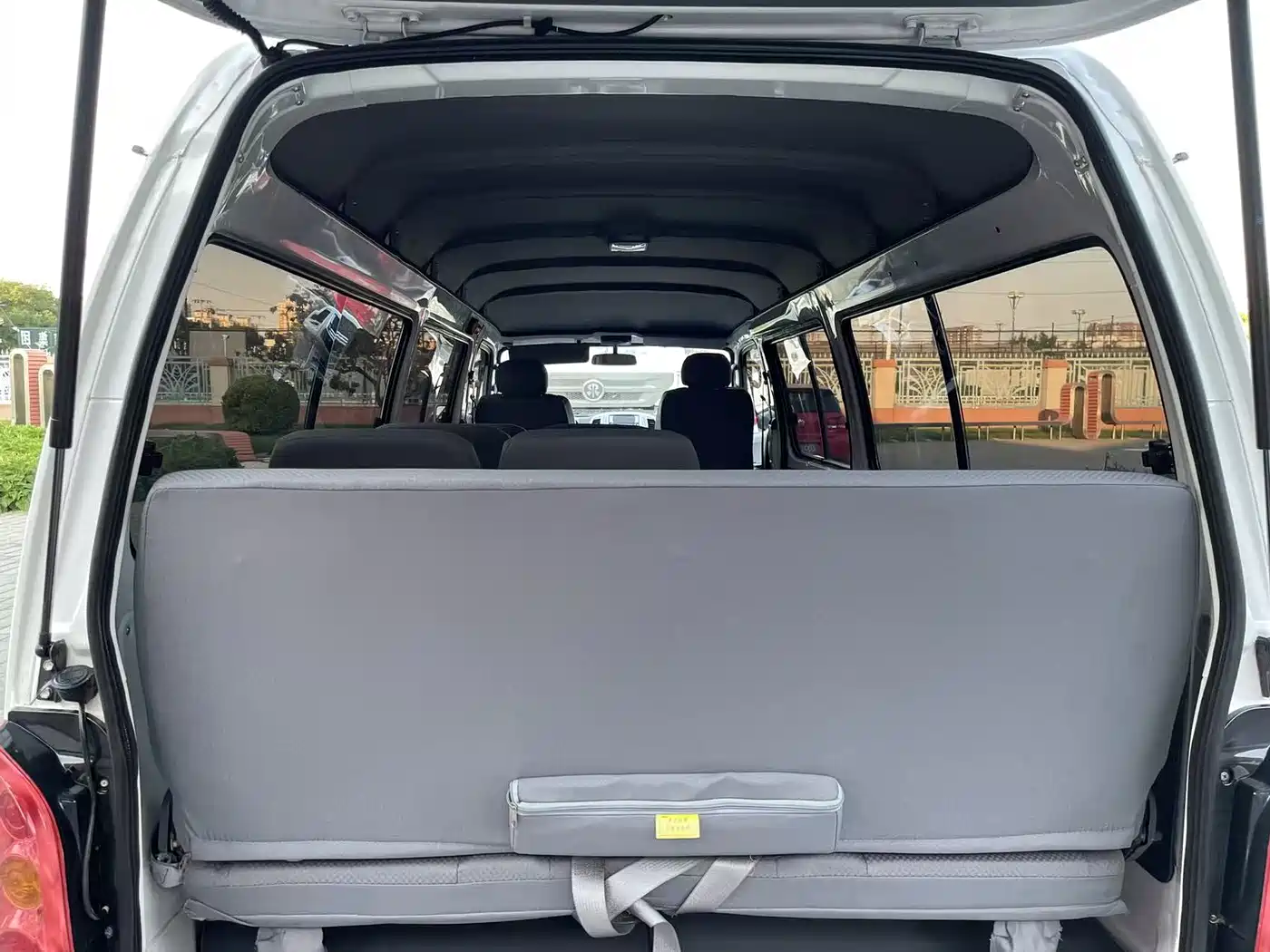 Jinbei Haise 2014 2011 2.0L 6th Gen Xianglong Classic V20