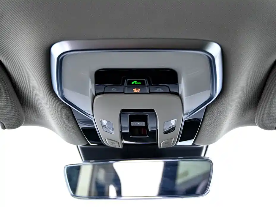 Hongqi HQ9 PHEV 2024 Model 2.0T AWD Luxury Edition фото 39