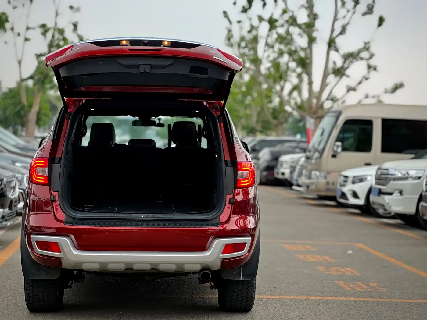 Ford Everest 2017 2017 2.0T Gasoline Automatic 4WD Luxury Edition 5-Seater