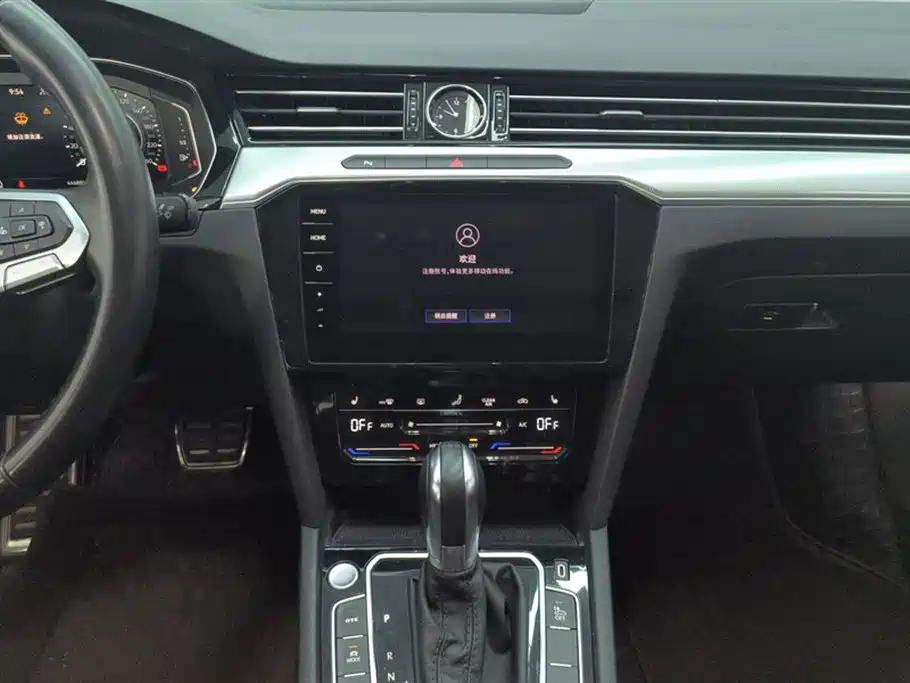 Volkswagen Magotan GTE Plug-in Hybrid 2022 GTE Luxury фото 13