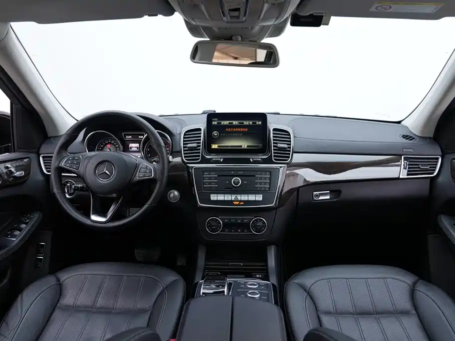 Mercedes-Benz GLS 2018 GLS 400 4MATIC Dynamic фото 8