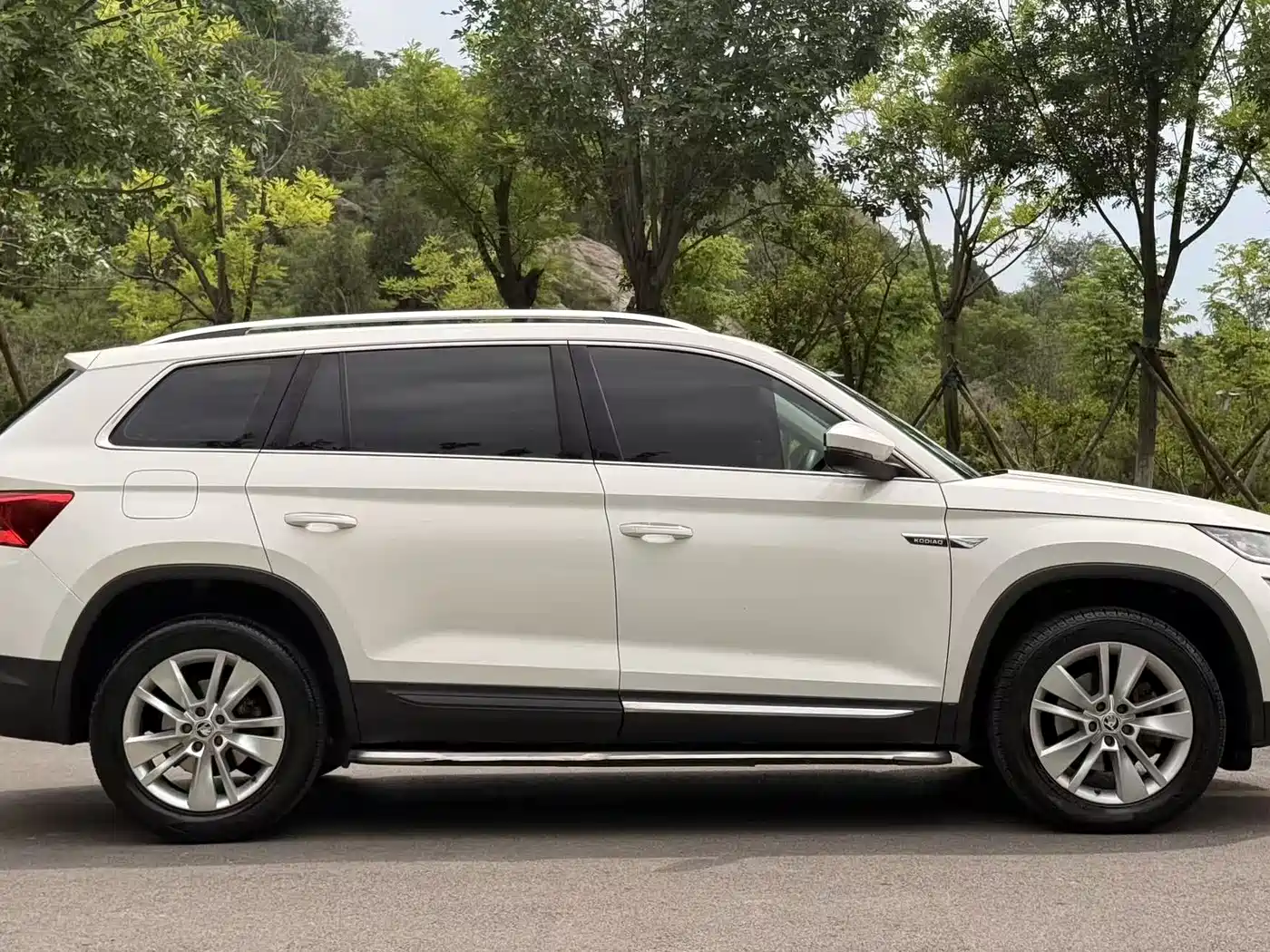 Škoda Kodiaq 2018 Facelift TSI330 5-seat 2WD Premium Luxury Edition фото 19