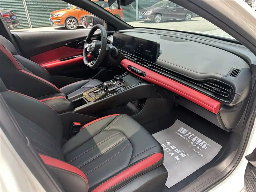 GAC Trumpchi Trumpchi Emkoo 2023 Shadow Leopard H Smart Hybrid фото 12