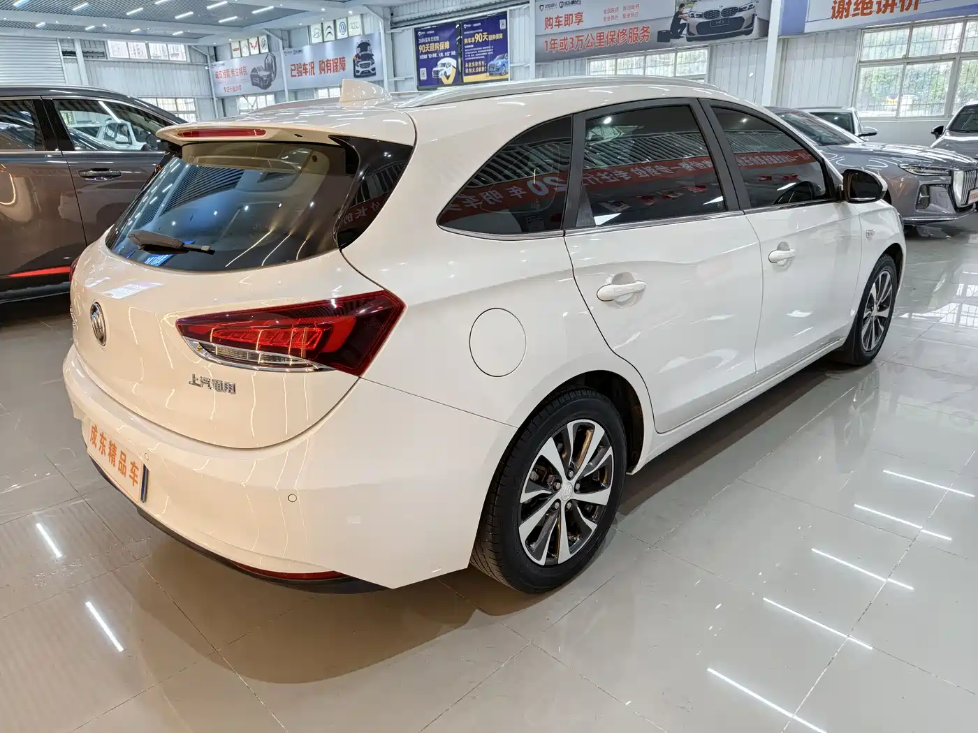 Buick Excelle GT 2019 18T Auto Connected Elite China VI фото 6
