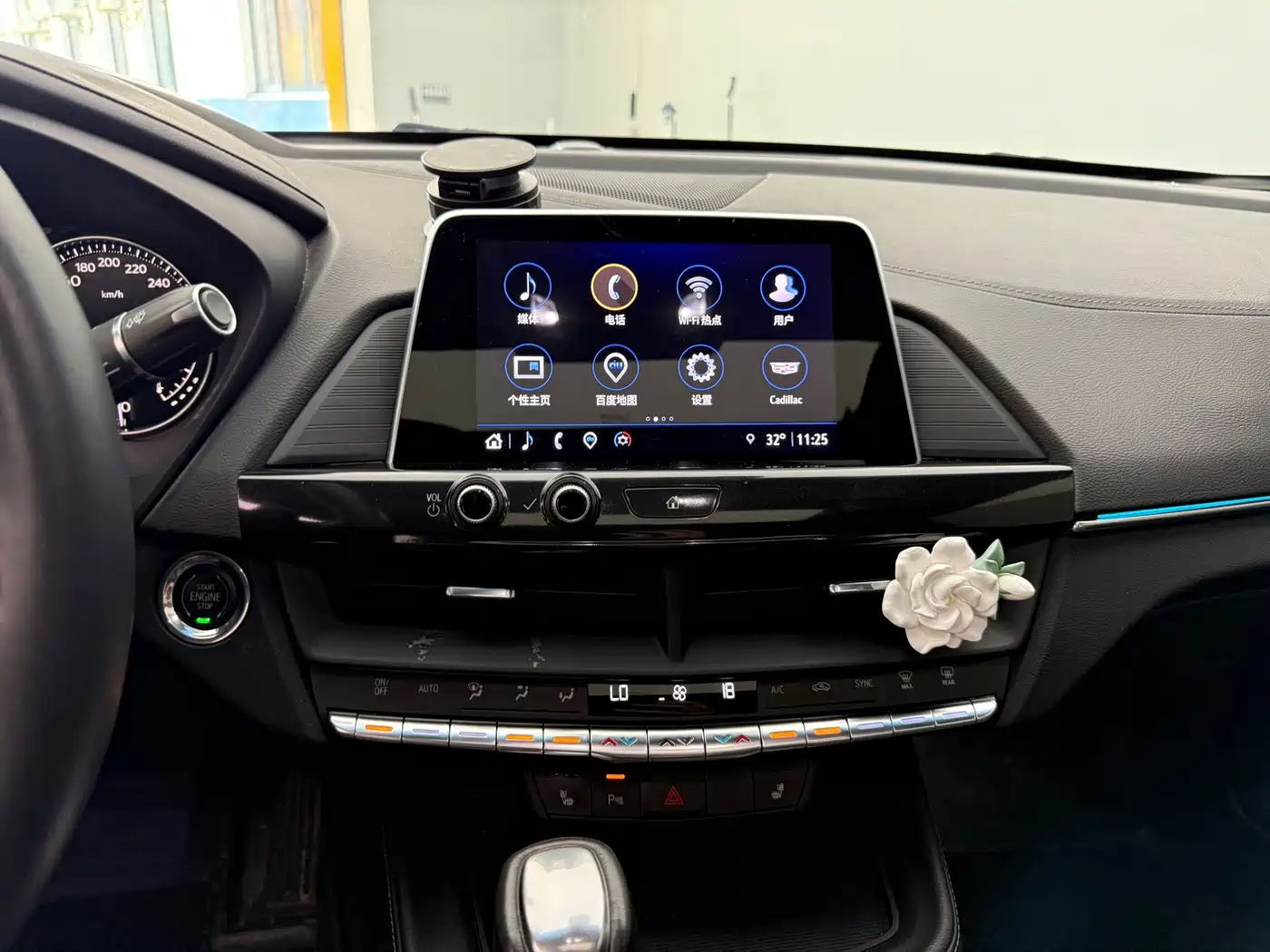 Cadillac CT4 2023 2023 28T Luxury Model