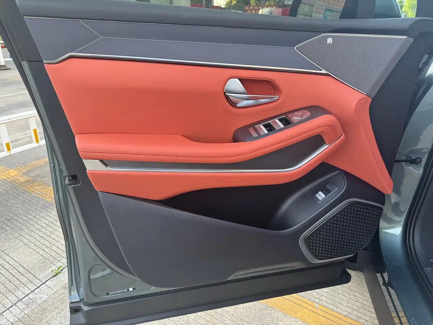 BYD Tang L 2025 DM 175KM Drone Player Edition фото 21