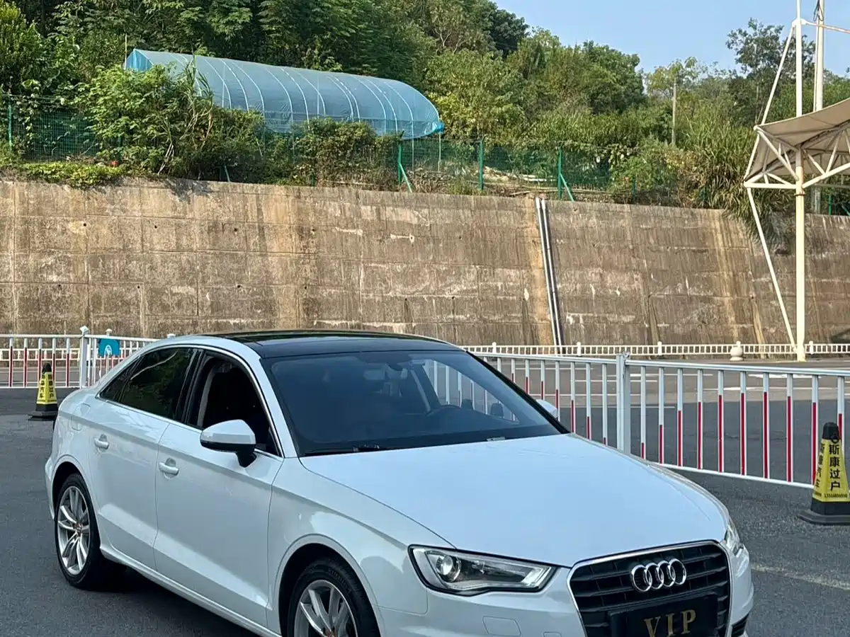Фото 2 - Audi A3