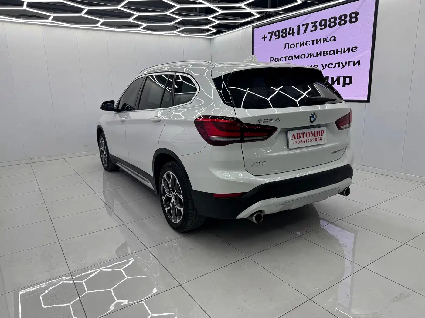 BMW X1 2022 sDrive20Li Premium фото 8