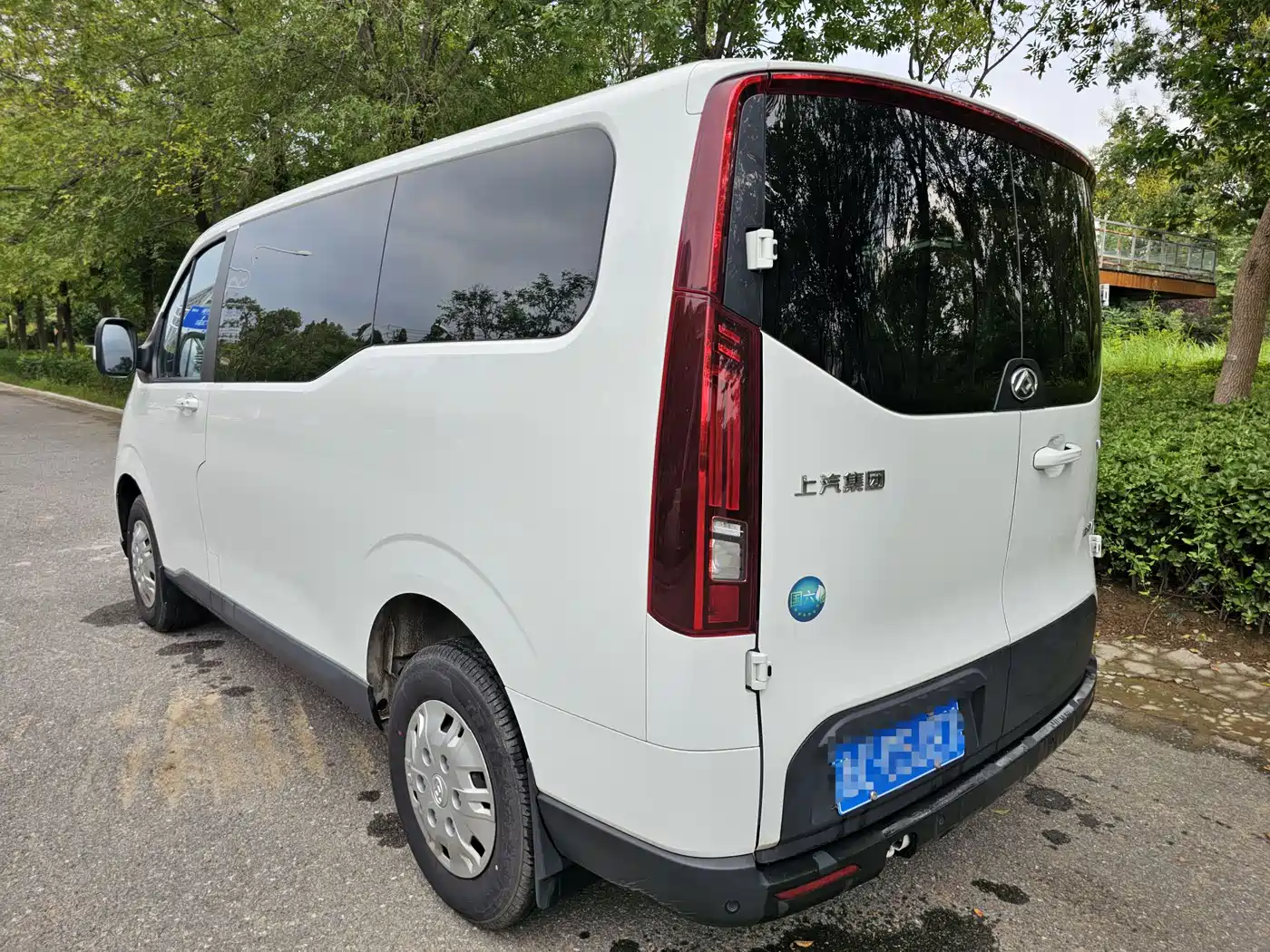 SAIC Maxus Xintu V70 2023 Model 2.0T Elite Edition Automatic Short Wheelbase Low Roof 5/6-Seater фото 5