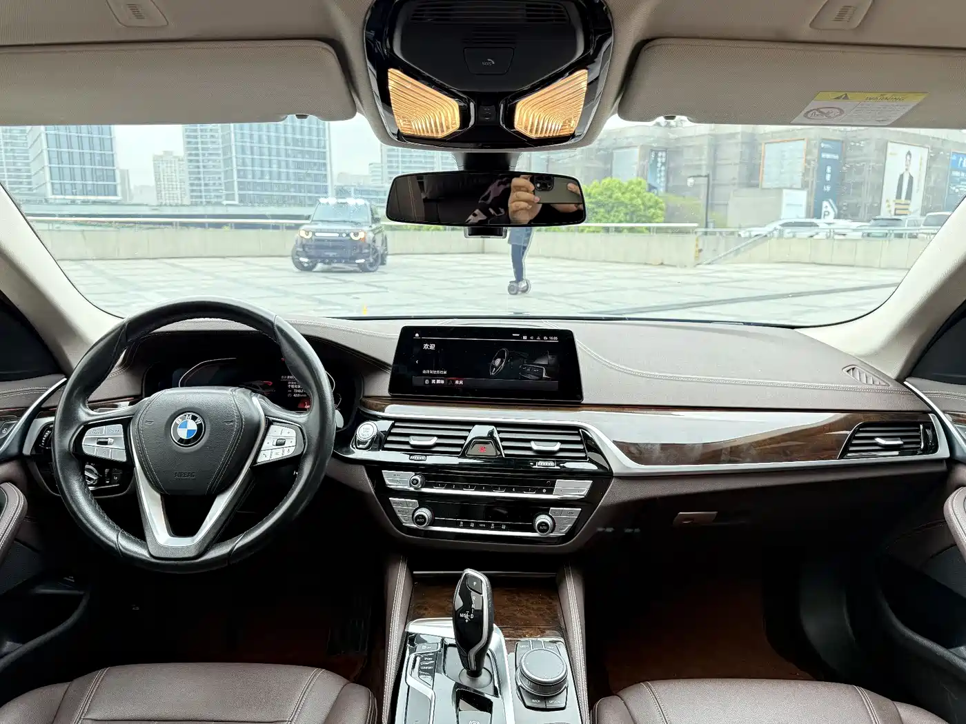 BMW 5 Series 2020 525Li Luxury Package фото 14