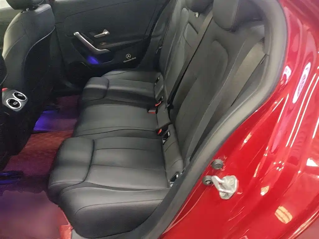 Mercedes-Benz A-Class 2022 Facelift A 200 L Sport Sedan Fashion Style фото 17