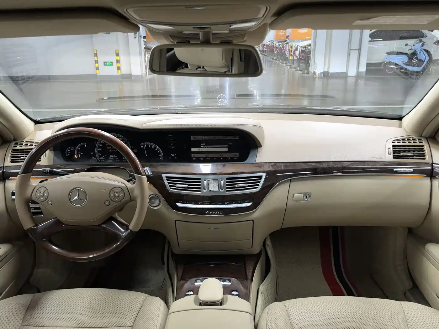 Mercedes-Benz S-Class 2012 S 350 L 4MATIC Grand Edition фото 8