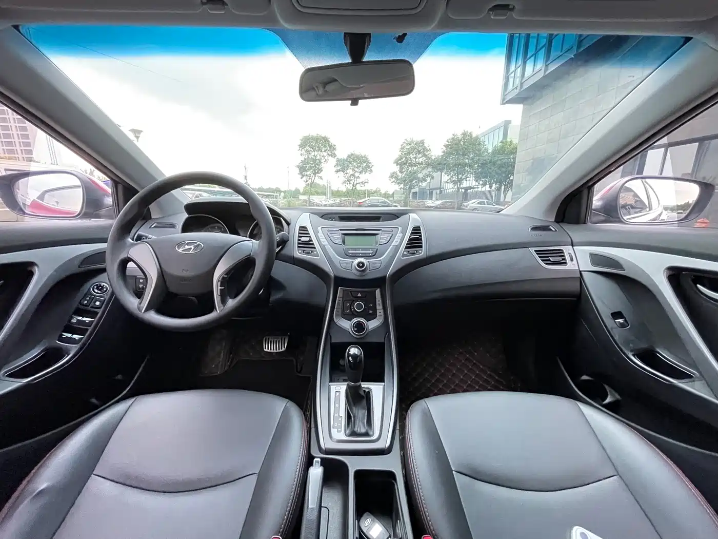 Hyundai Langdong 2015 2015 1.6L Auto Trend