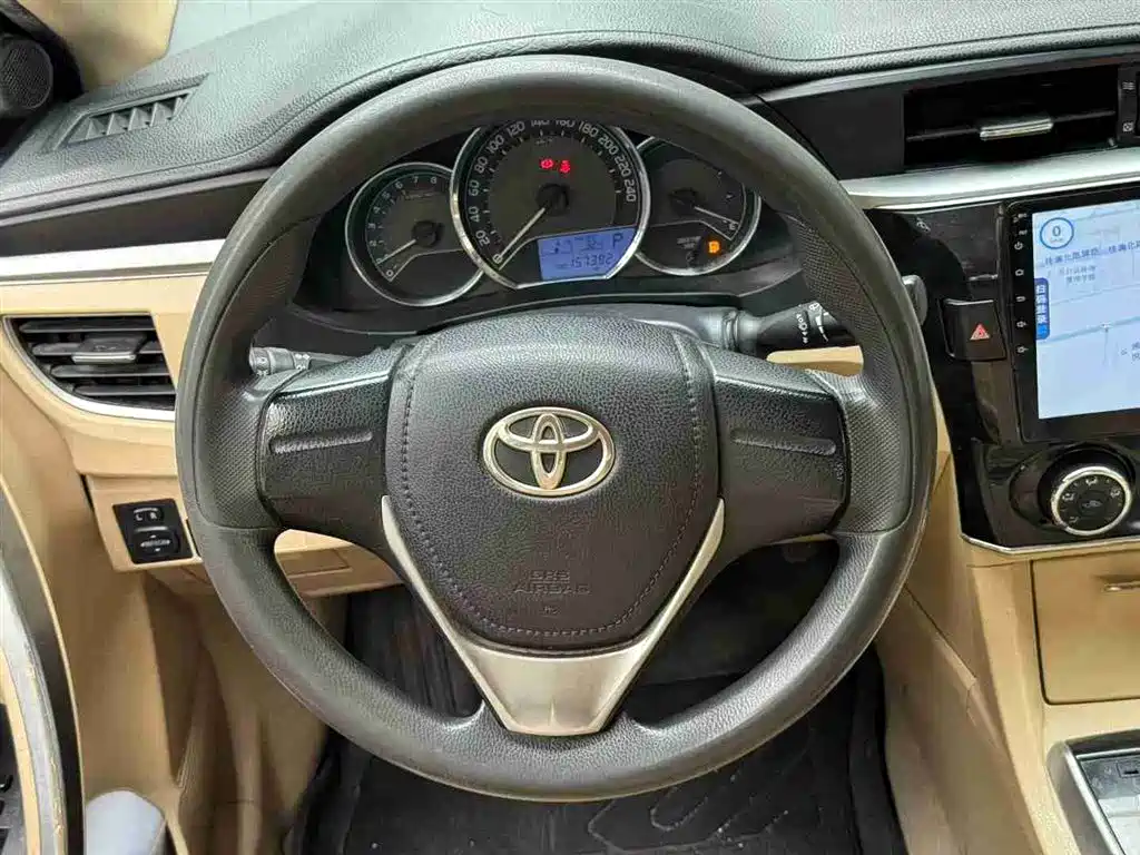 Toyota Corolla 2014 1.6L CVT GL фото 6