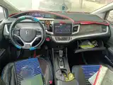 Photo 10 - Honda Jade