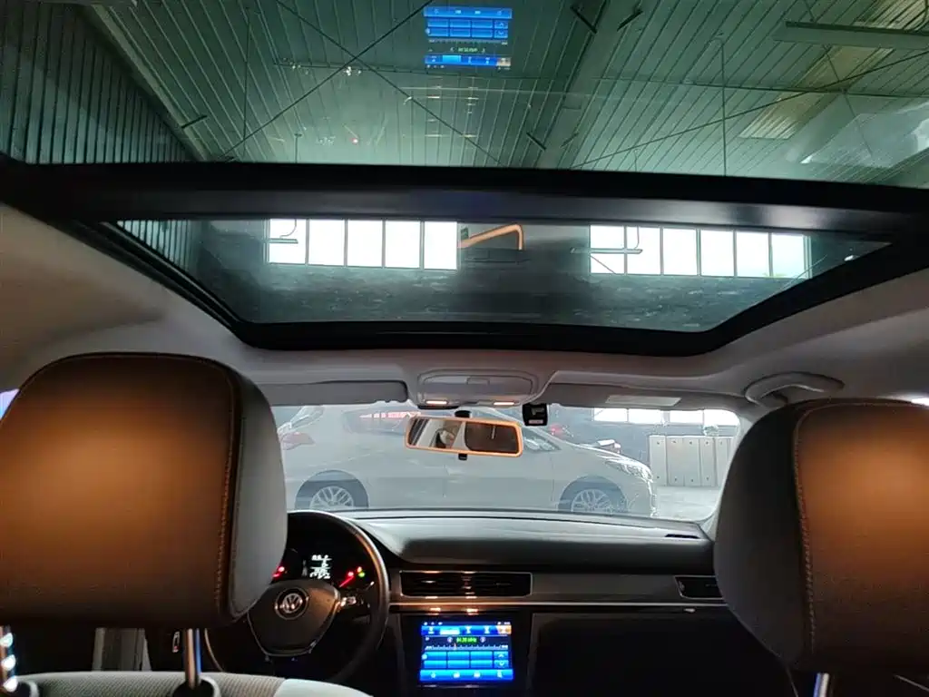 Volkswagen C-TREK 2018 1.5L Automatic Comfort фото 18
