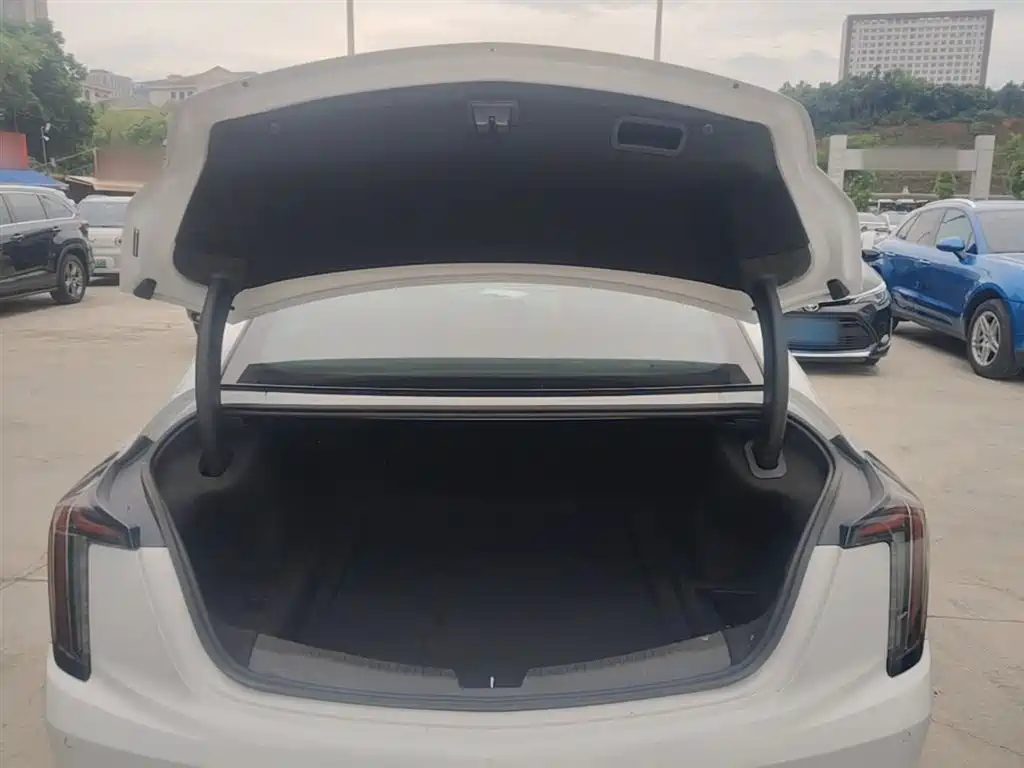 Cadillac CT5 2021 28T Leading Sport фото 19
