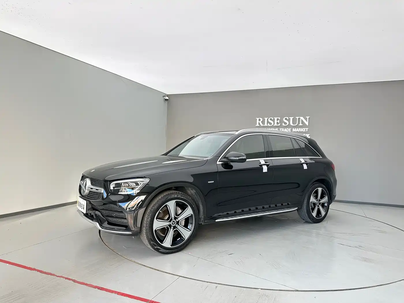 Mercedes-Benz GLC 2022 Facelift GLC 300 L 4MATIC Dynamic Collector's Edition