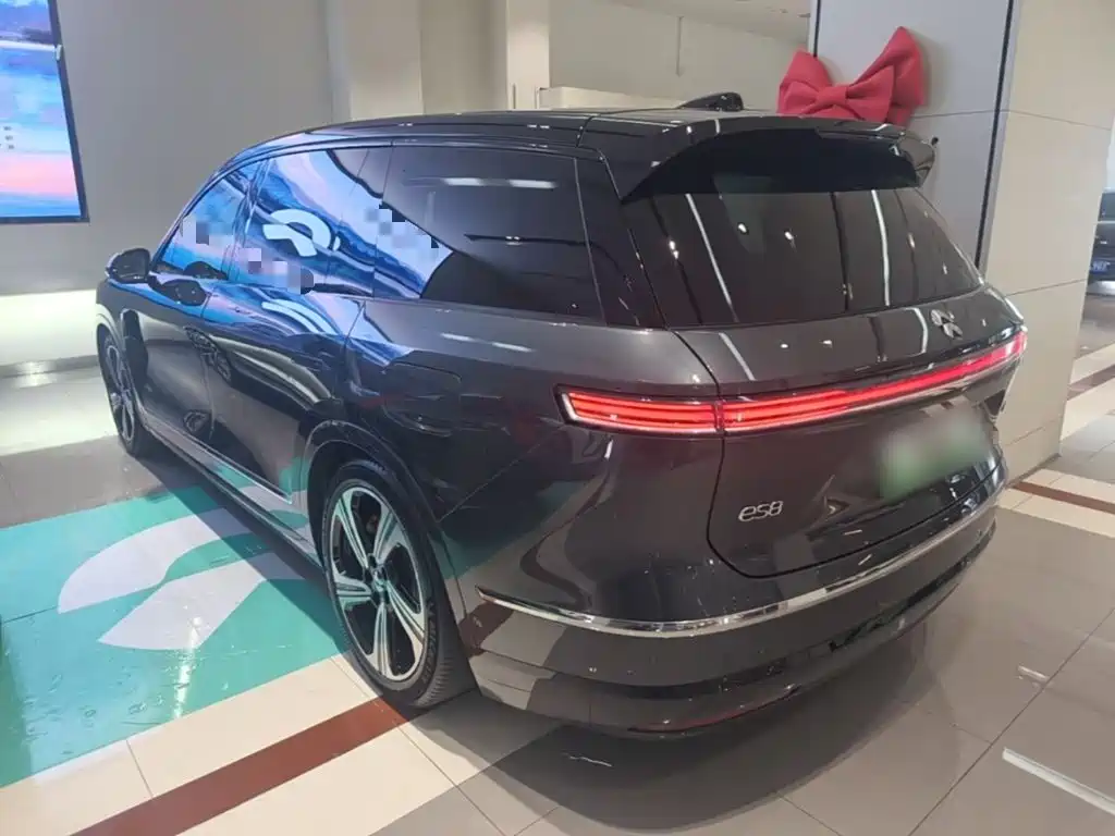 NIO ES8 2025 2025 Model 6-Seat Executive Luxury Edition
